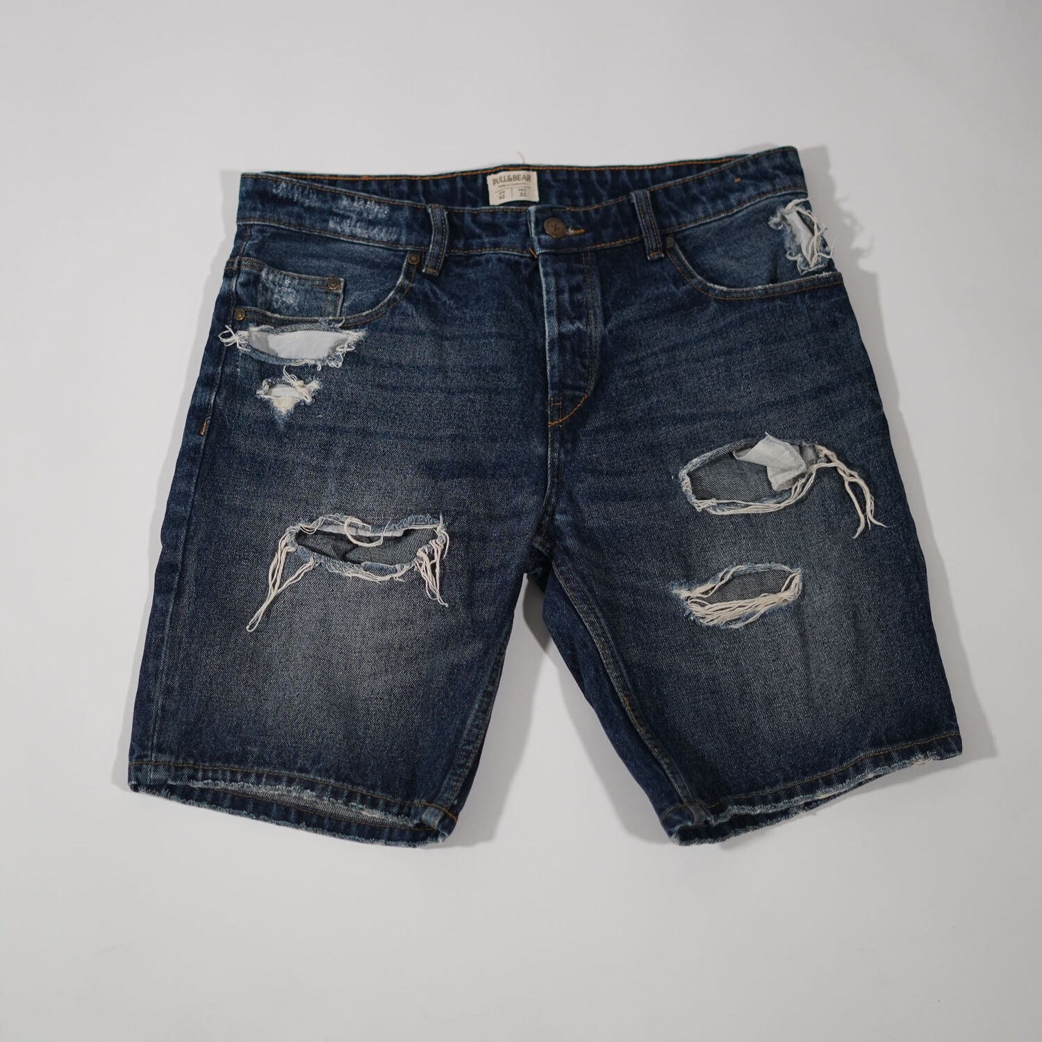 PULL&BEAR short