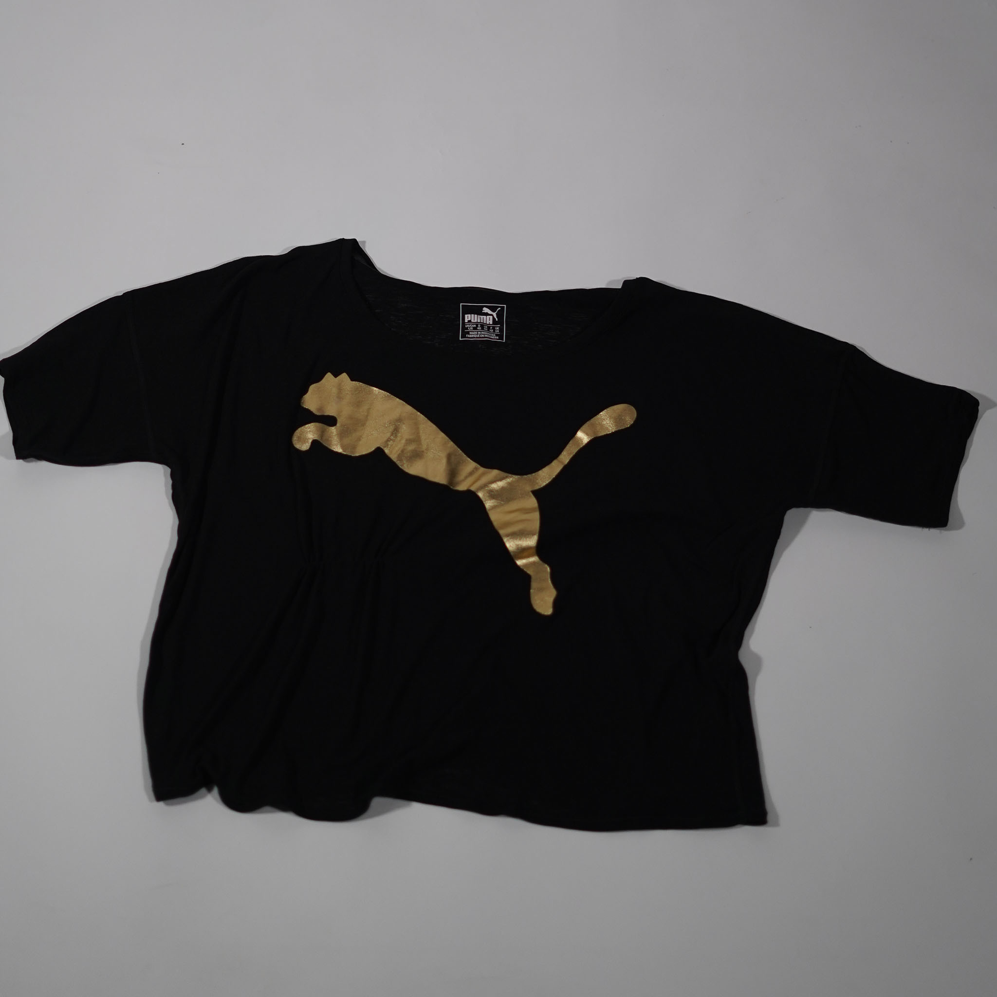 Puma top