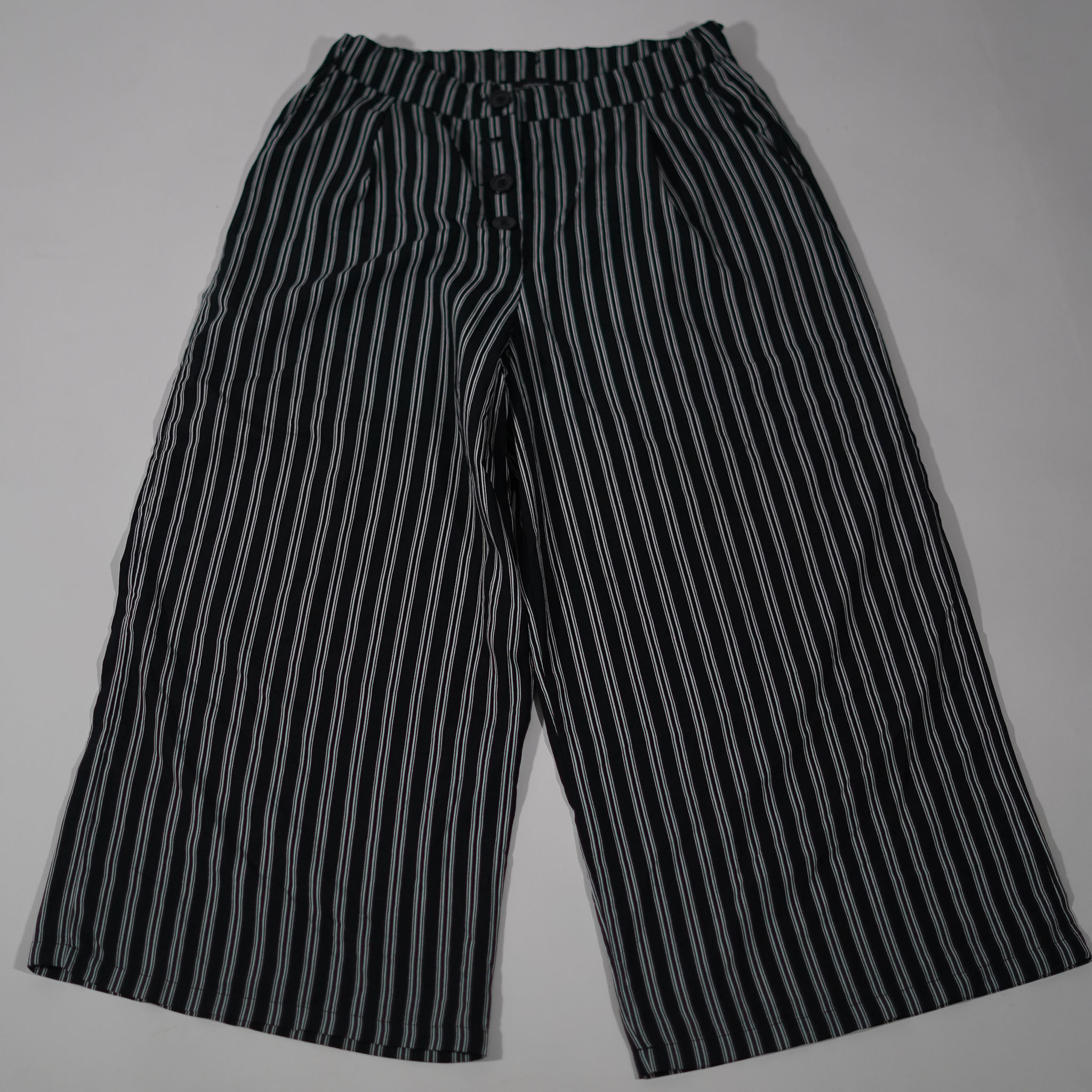 Large black and white  pants